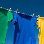 how to restore the color of clothes